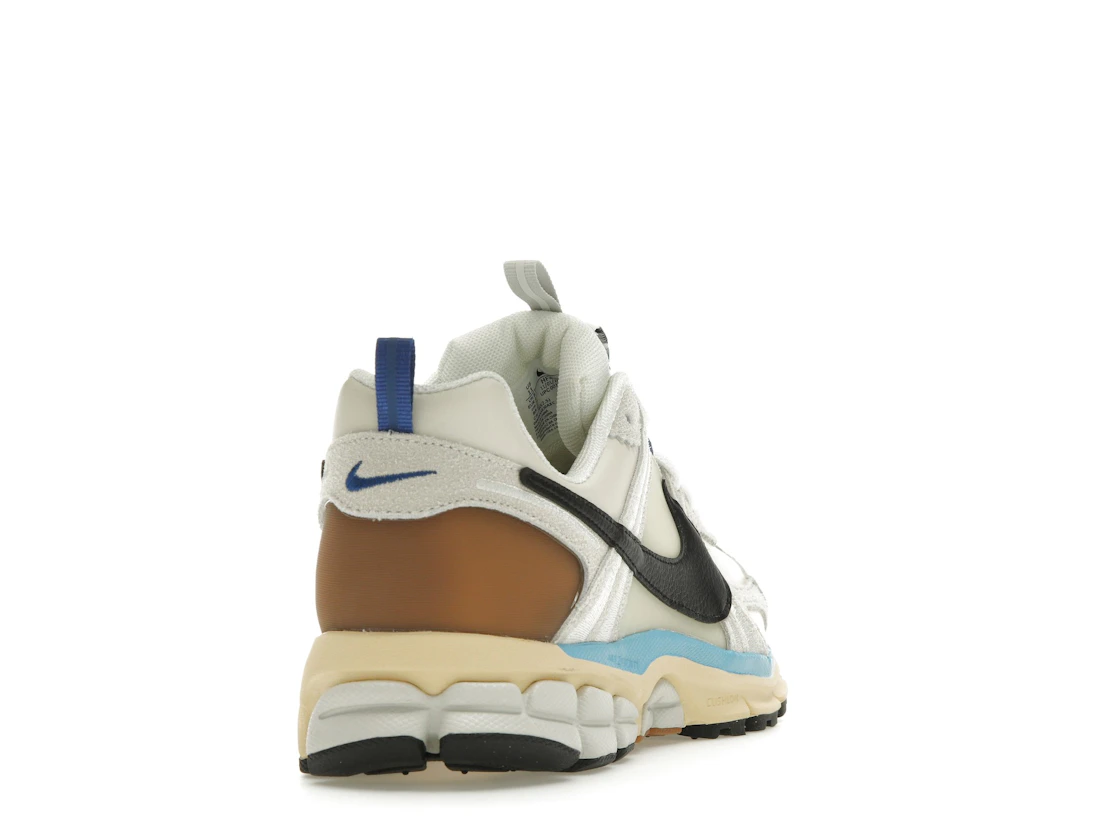 Nike Zoom Vomero 5 Designed by Japan (W)