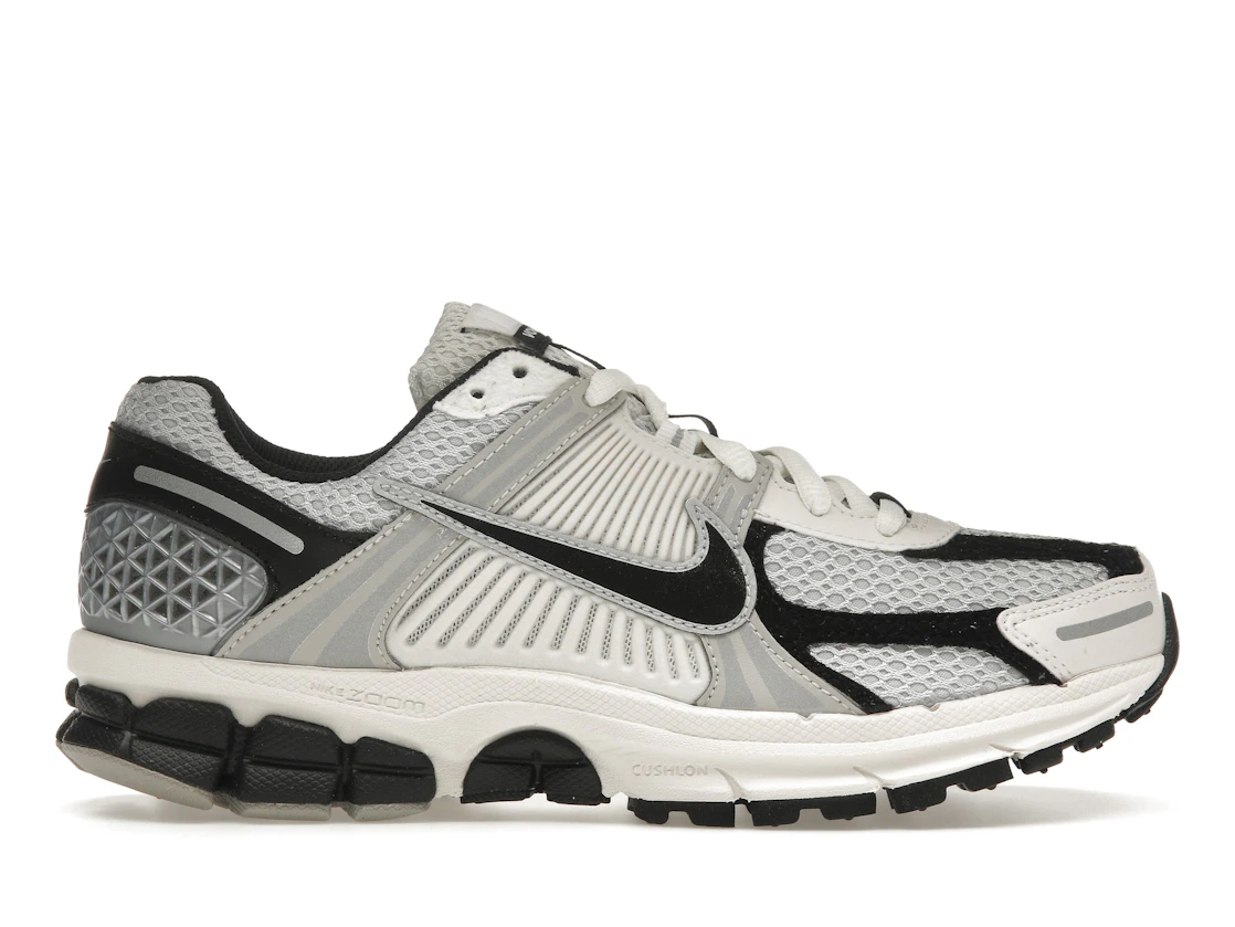 Nike Zoom Vomero 5 Photon Dust Black (W)