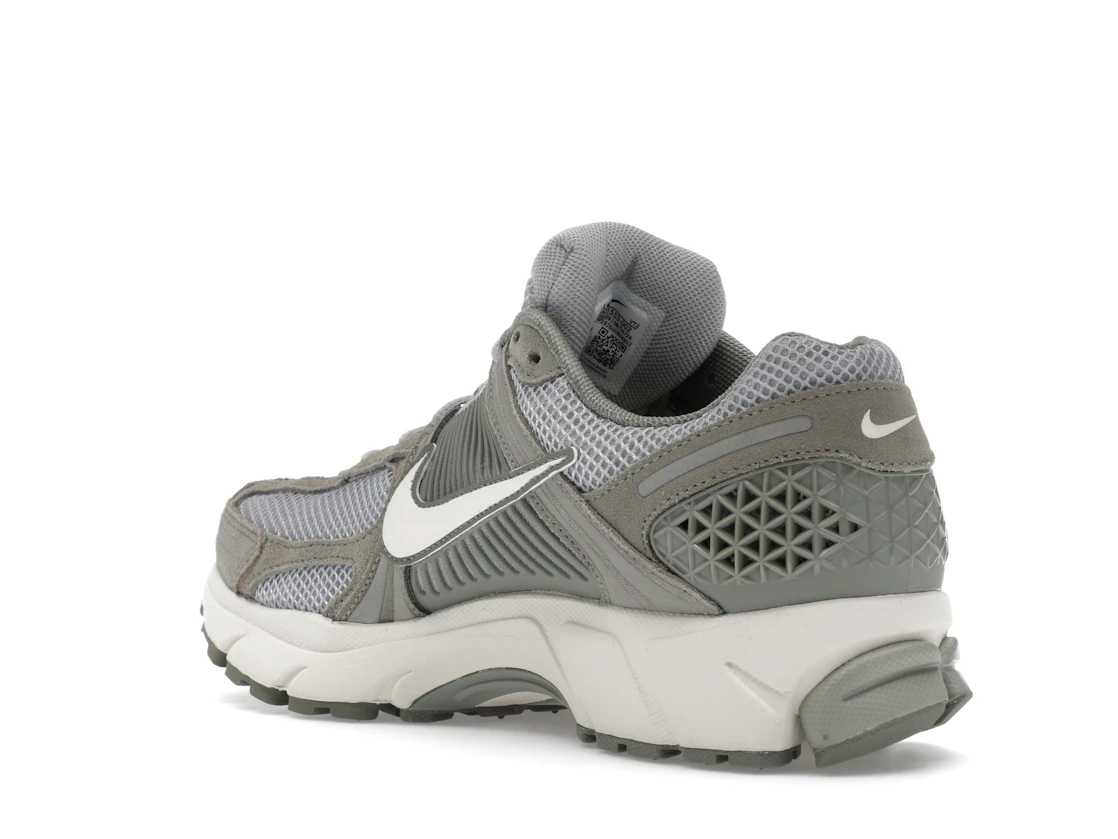 Nike Zoom Vomero 5 Dark Stucco