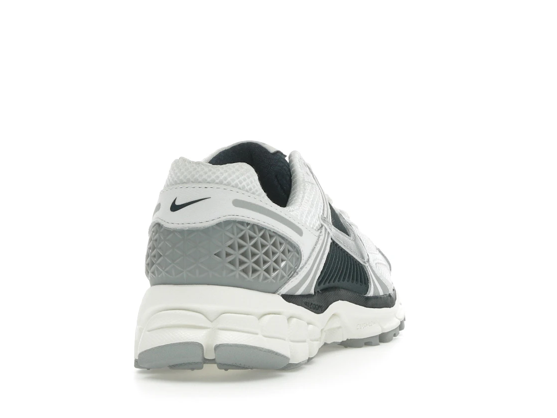 Nike Zoom Vomero 5 White Armory Navy (W)