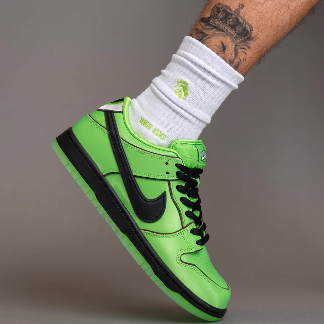 Nike SB Dunk Low The Powerpuff Girls Buttercup