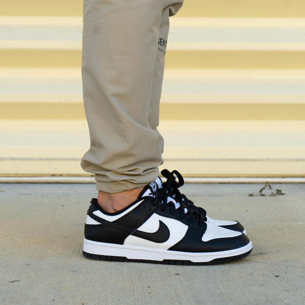 Nike Dunk Low Panda (M)