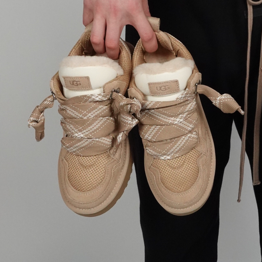 UGG Lowmel Sand