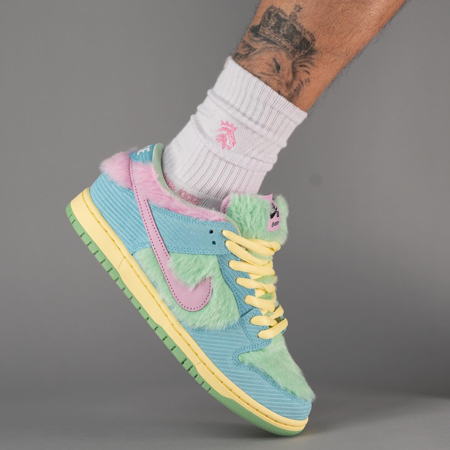 Nike SB Dunk Low Verdy Visty