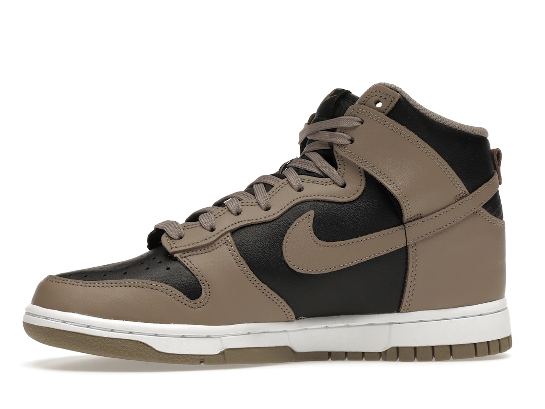 Nike Dunk High Moon Fossil (W)