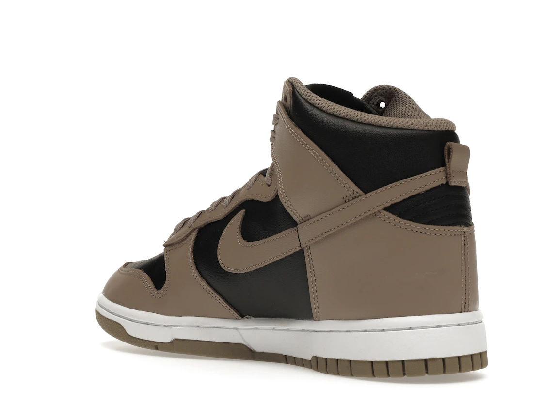Nike Dunk High Moon Fossil (W)