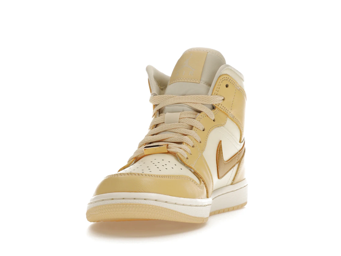 Jordan 1 Mid SE Pale Vanilla Metallic Gold (W)