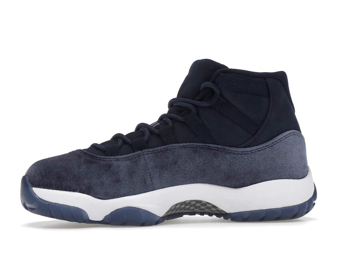 Jordan 11 Retro Midnight Navy (W)