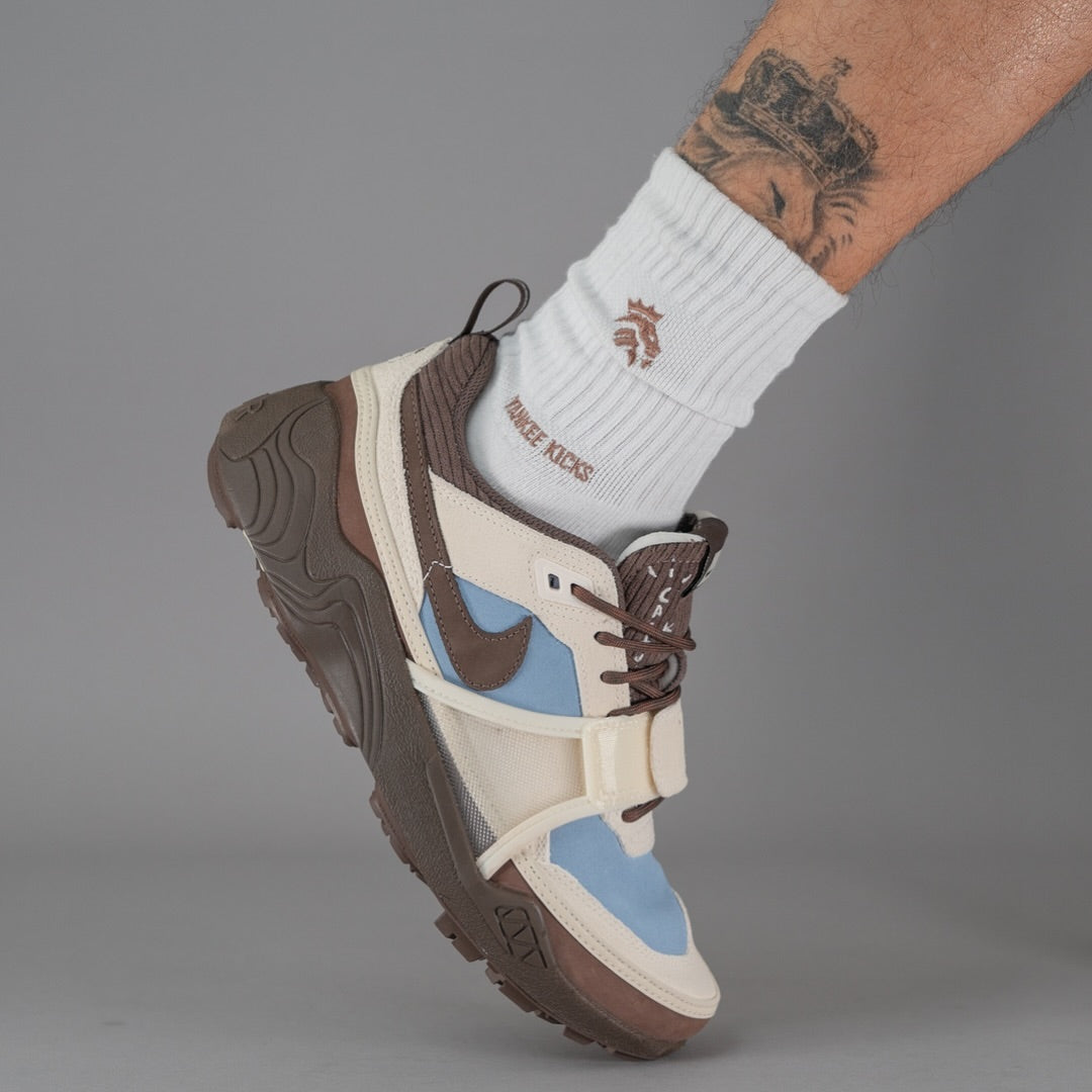 Nike Zoom Field Jaxx Travis Scott Leche Blue